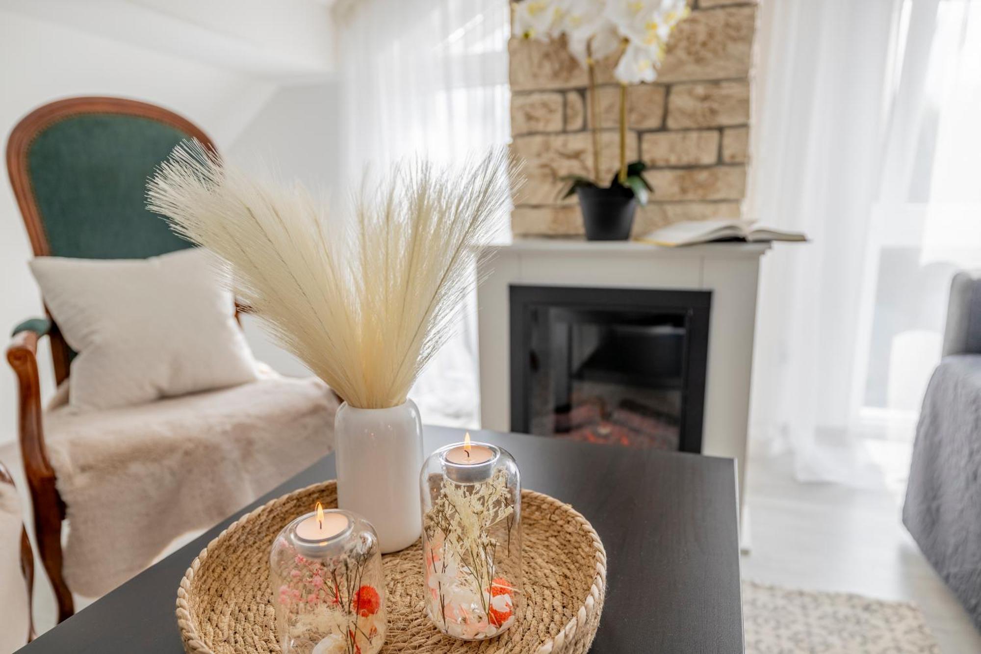 Design Maisonette - 24H Self-Check-In - Bis 7 Pers - In Direkter Weihernaehe - Parkplatz - Wifi - Balkon -Terrasse - Radwege Schiffweiler Kültér fotó