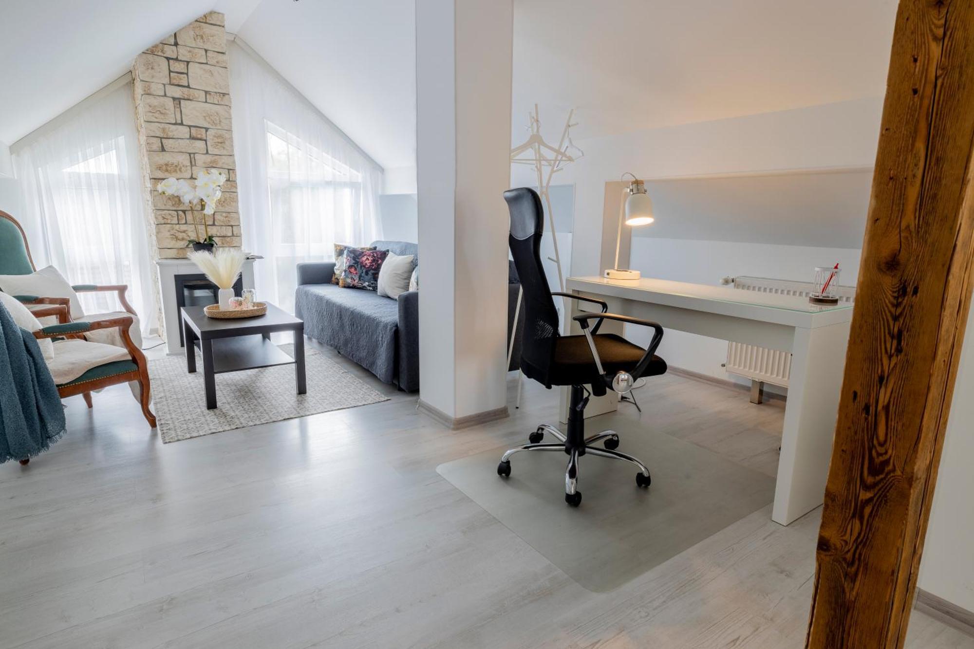 Design Maisonette - 24H Self-Check-In - Bis 7 Pers - In Direkter Weihernaehe - Parkplatz - Wifi - Balkon -Terrasse - Radwege Schiffweiler Kültér fotó