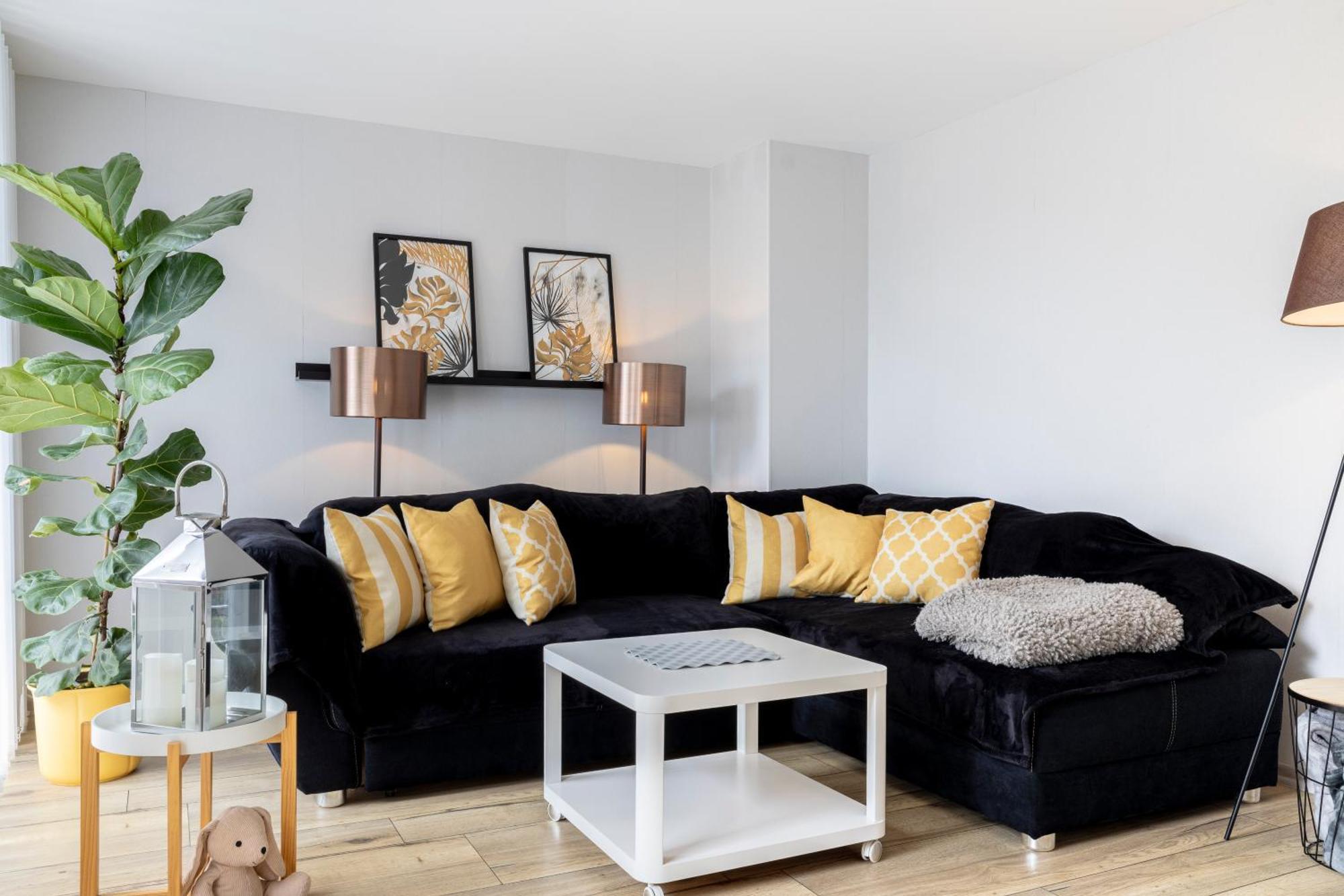 Design Maisonette - 24H Self-Check-In - Bis 7 Pers - In Direkter Weihernaehe - Parkplatz - Wifi - Balkon -Terrasse - Radwege Schiffweiler Kültér fotó